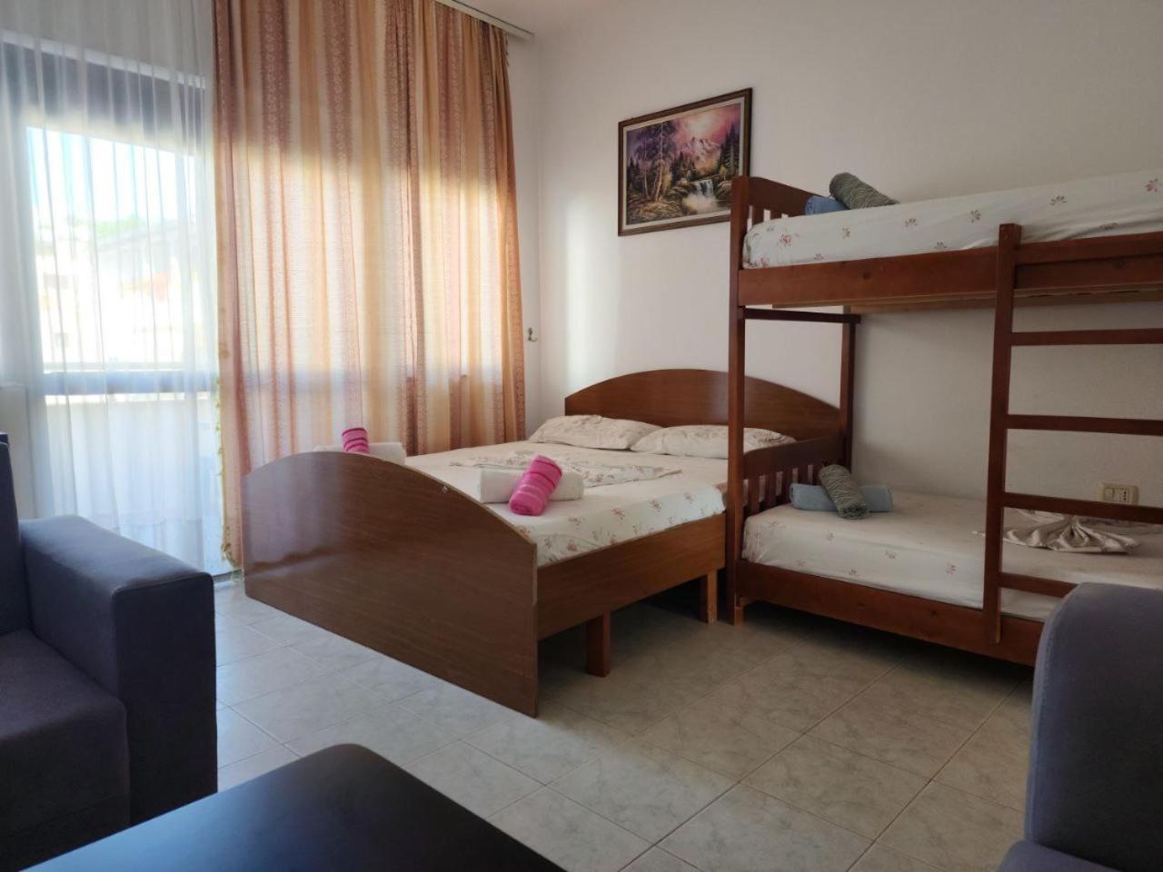 Hotel Maren Durrës Habitación foto