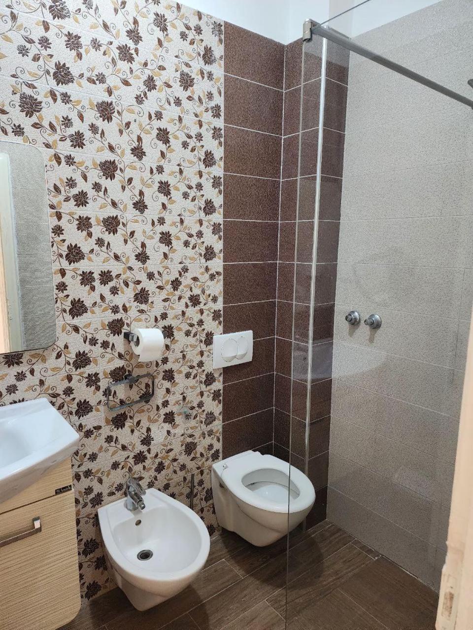 Hotel Maren Durrës Habitación foto